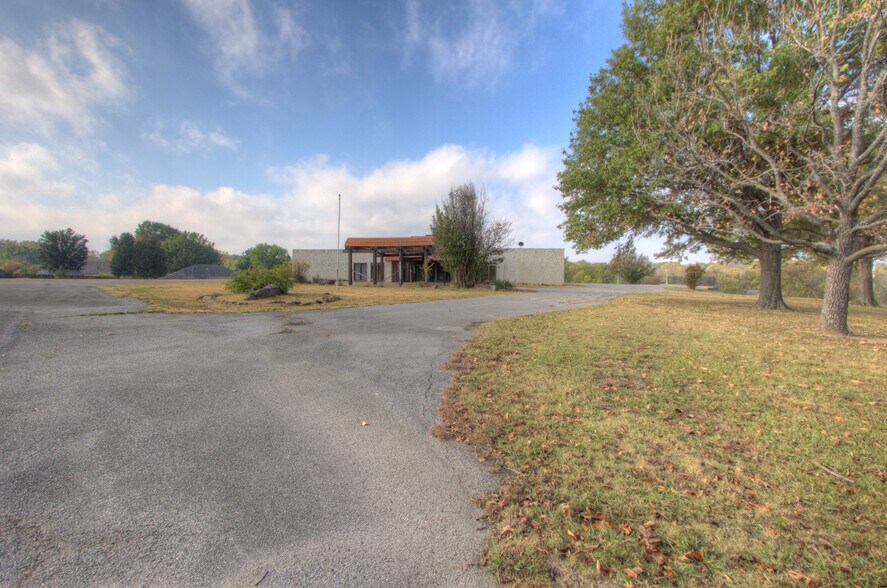 More Photos Of 424 W 111th St S, Jenks Land For Sale