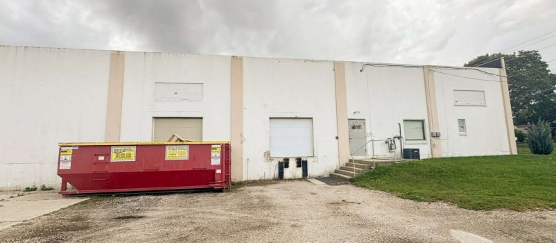 More Photos Of 560-600 N 108th Pl, Wauwatosa Warehouse For Sale