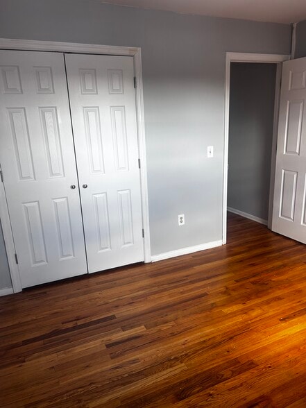 More Photos Of 407 Brick Blvd, Brick Apartments For Sale