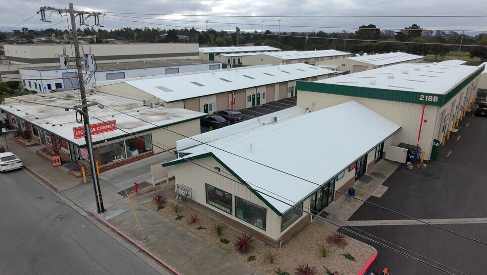 More Photos Of 224 Reindollar Ave, Marina Self Storage For Lease