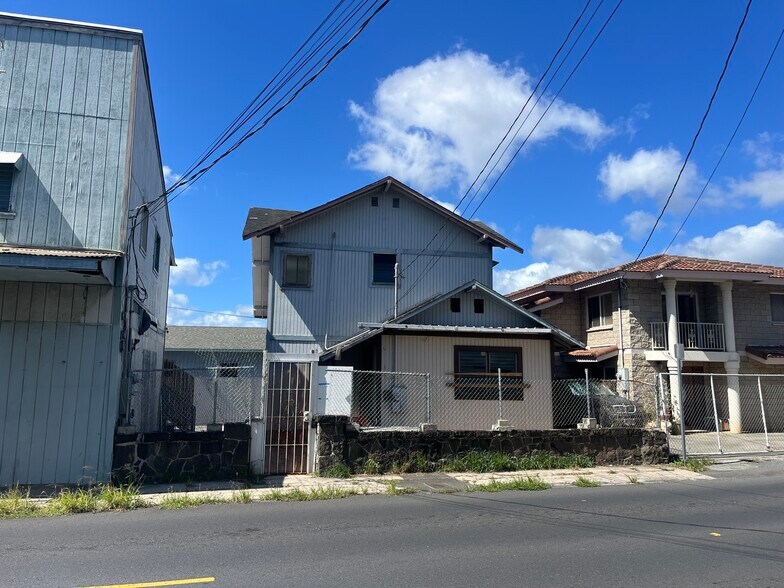 More Photos Of 1104 Palama St, Honolulu Convenience Store For Sale