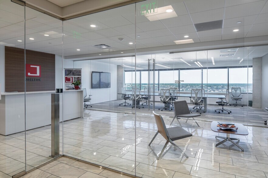 More Photos Of 2603 Augusta Dr, Houston Office For Lease