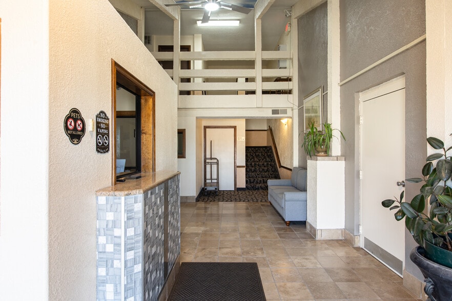 More Photos Of 2093 W Oklahoma Ave, Ulysses Hotel For Sale