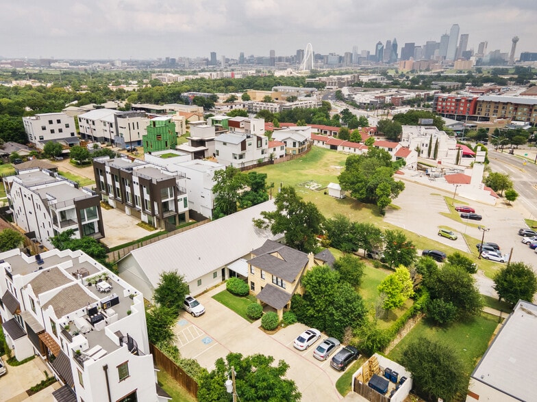 More Photos Of 1007 Folsom St, Dallas Loft Creative Space For Sale