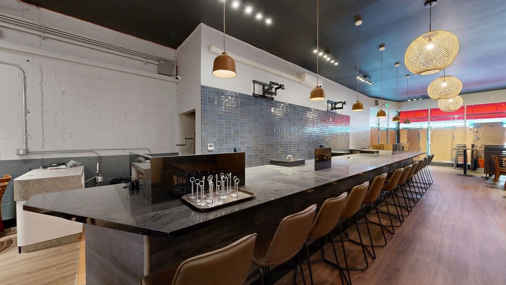 More Photos Of 355-357 Grand Ave, Oakland Storefront Retail Office For Lease