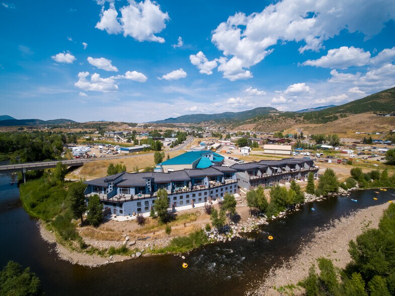 More Photos Of 1900 Bridge Ln, Steamboat Springs Showroom For Sale