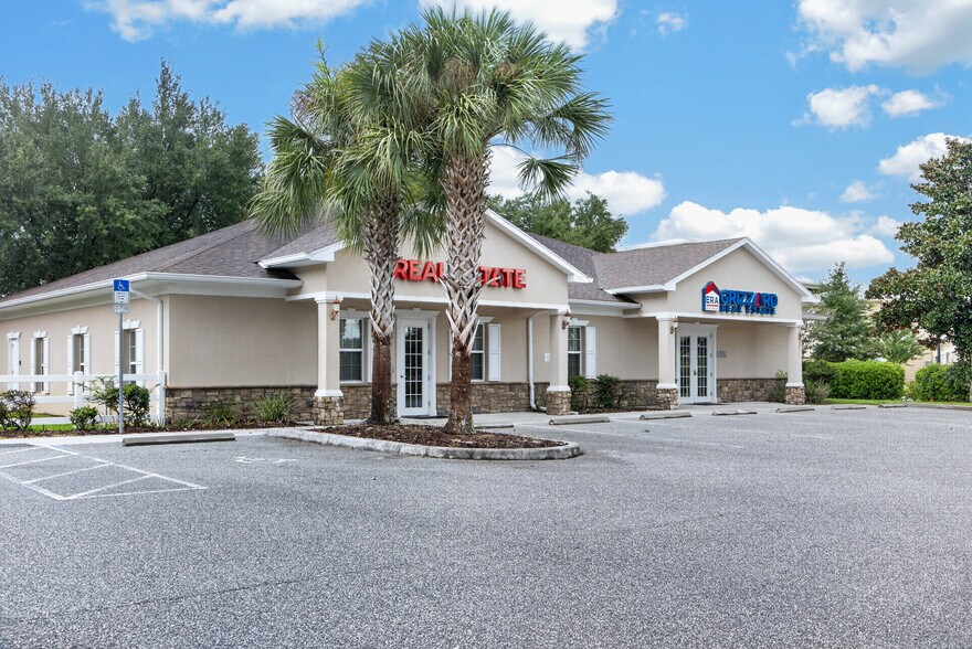More Photos Of 842 Highway 466, Lady Lake Office For Lease