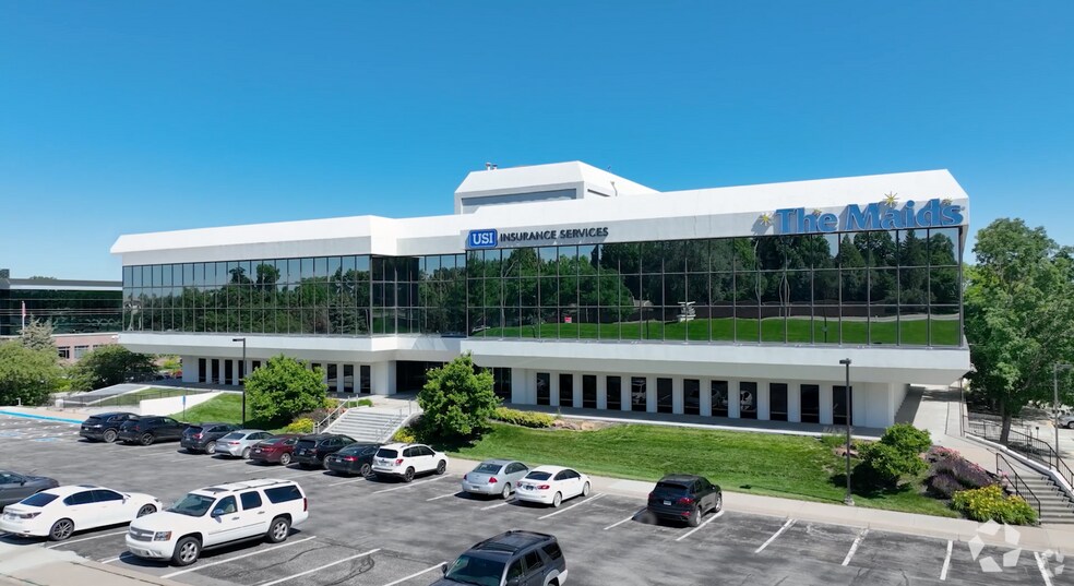 More Photos Of 9394 W Dodge Rd, Omaha Office For Lease