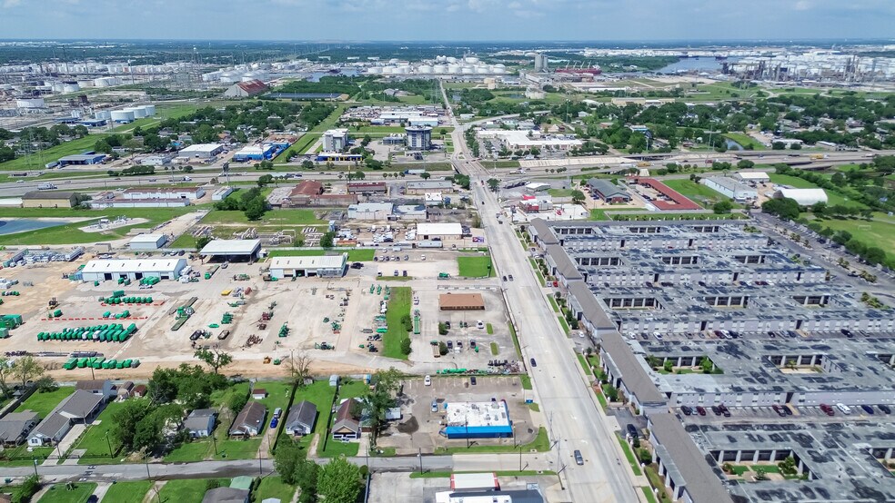 More Photos Of 410 Richey St, Pasadena Fast Food For Sale