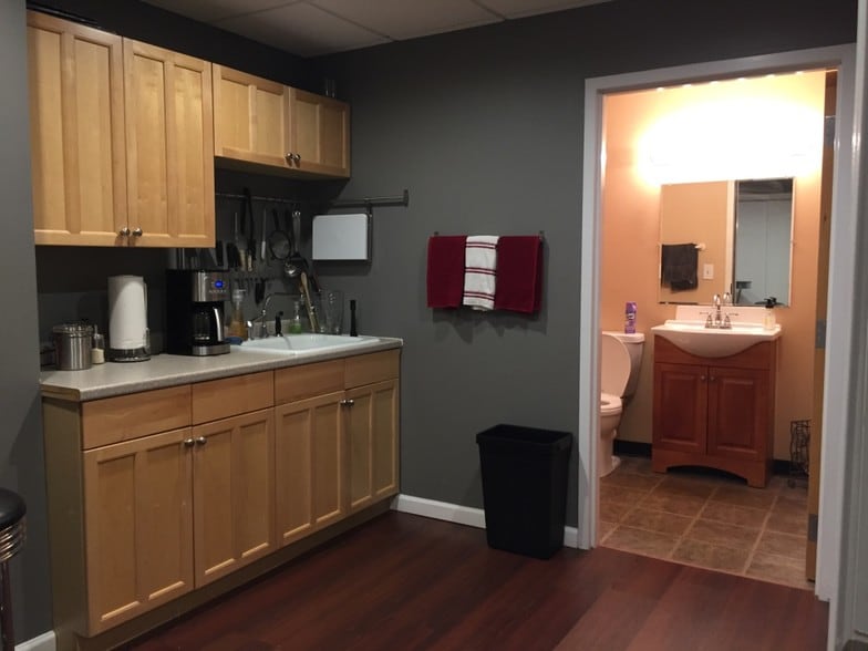 More Photos Of 500 Bishop St, Atlanta Theater Concert Hall For Lease