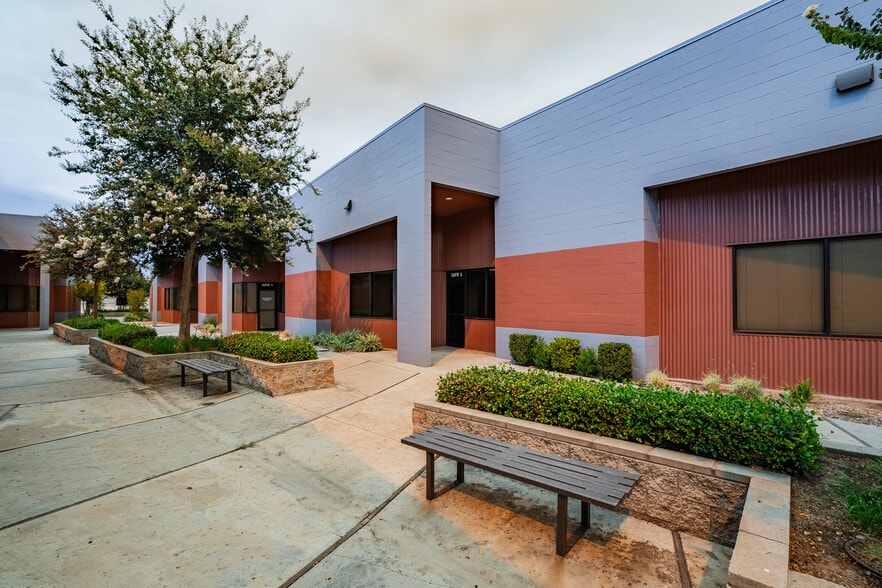 More Photos Of 1504 Columbia Ave, Riverside Manufacturing For Lease