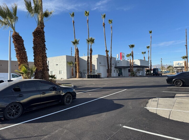 More Photos Of 2445 E Sahara Ave, Las Vegas Auto Dealership For Lease