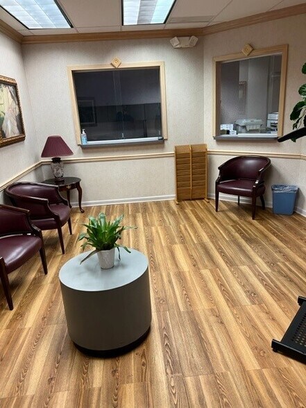 More Photos Of 115 Technology Dr, Trumbull Medical For Sale