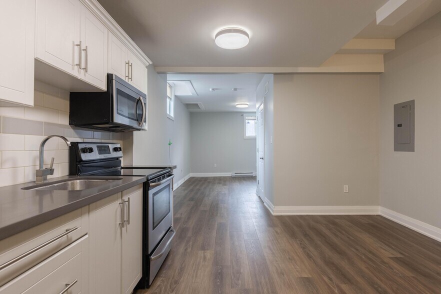 More Photos Of 233-239 St Paul St, St Catharines Multifamily For Sale