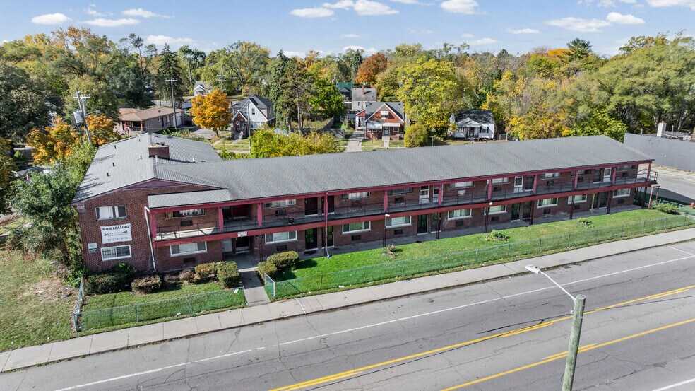 More Photos Of 19625 Conant, Detroit Apartments For Sale