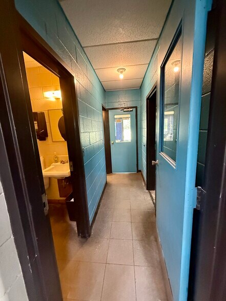 More Photos Of 315 Creamery Rd, South Ryegate Industrial For Sale