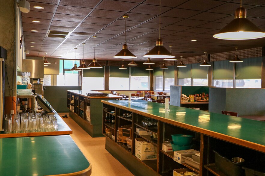 More Photos Of 710 S Columbia Ave, Connell Restaurant For Sale