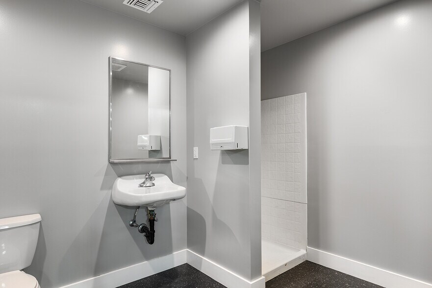 More Photos Of 12300 Denholm Dr, El Monte Warehouse For Sale
