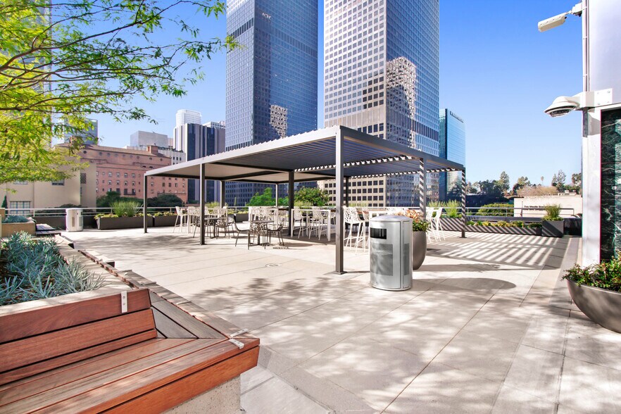 More Photos Of 444 S Flower St, Los Angeles Office For Lease