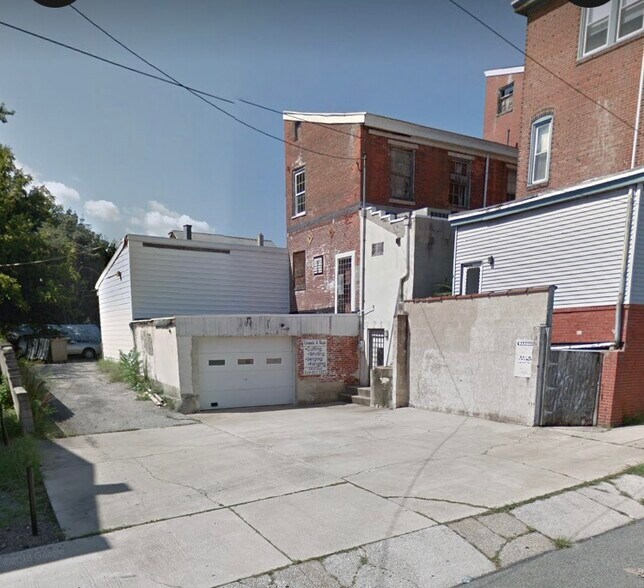 More Photos Of 364-368 E Main St, Norristown Storefront Retail Residential For Sale
