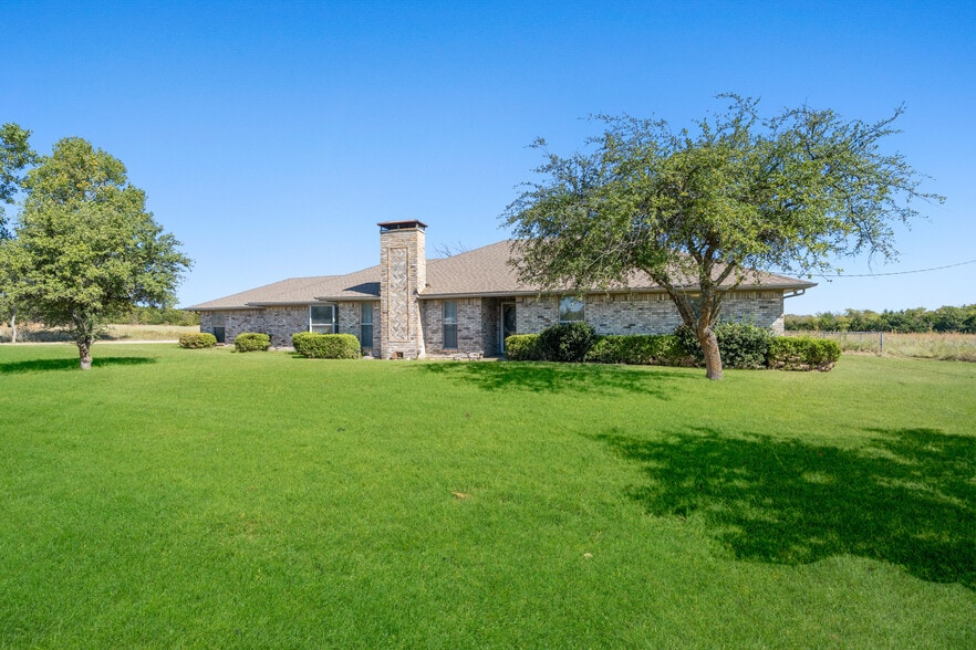 More Photos Of 10492 Highway 69, Trenton Land For Sale