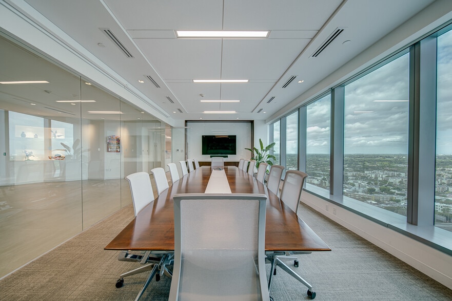 More Photos Of 8950 SW 74th Ct, Miami Office For Lease