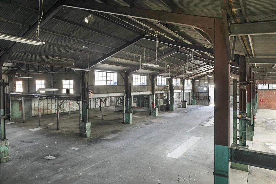 Primary Photo Of 1577 23rd st, Los Angeles Industrial For Sale