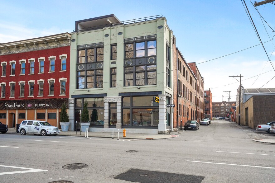 More Photos Of 232 N 3rd St, Columbus Loft Creative Space For Lease