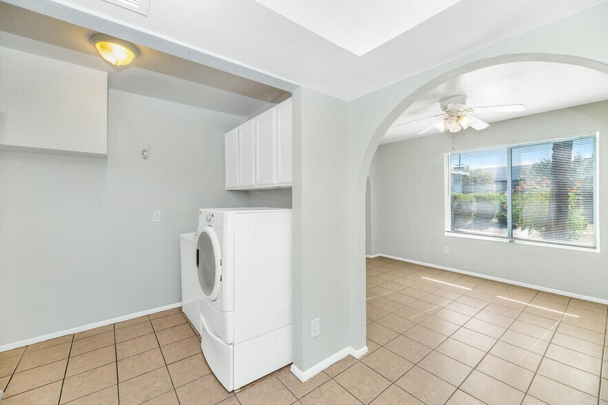 More Photos Of 316 E Vogel Ave, Phoenix Apartments For Sale