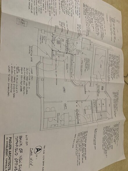 More Photos Of 30 Main St, Topsfield Unknown For Lease