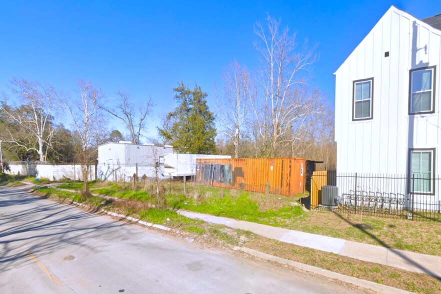 More Photos Of 9904 Clark Rd, Houston Land For Sale