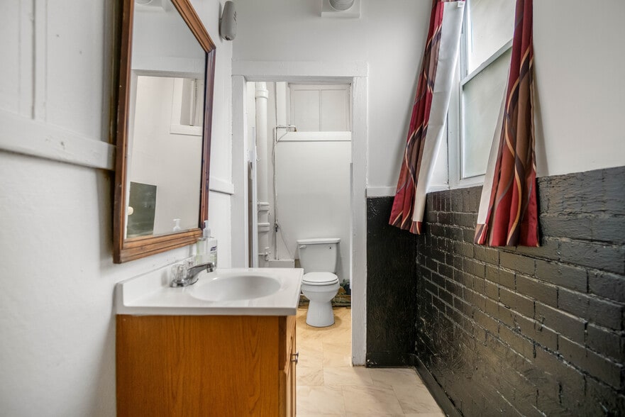 More Photos Of 3189 Main St, Buffalo Religious Facility For Sale