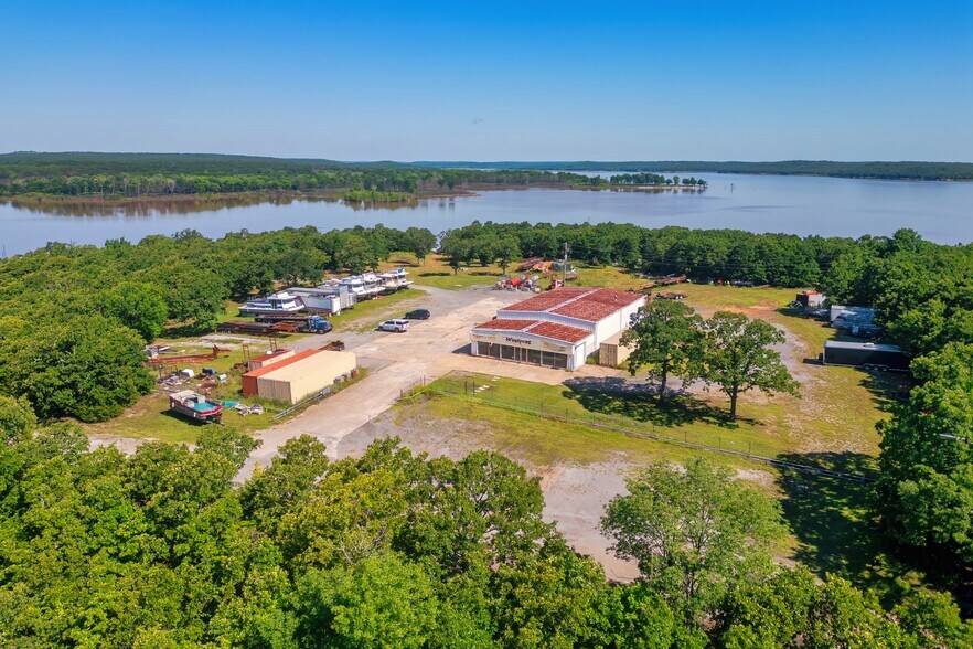 More Photos Of 3501 Westport Marina Rd, Cleveland Specialty For Sale