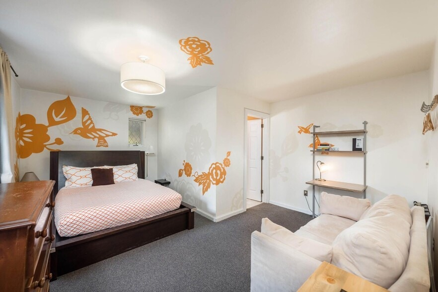 More Photos Of 2147-2151 Tremont Pl, Denver Hospitality For Sale