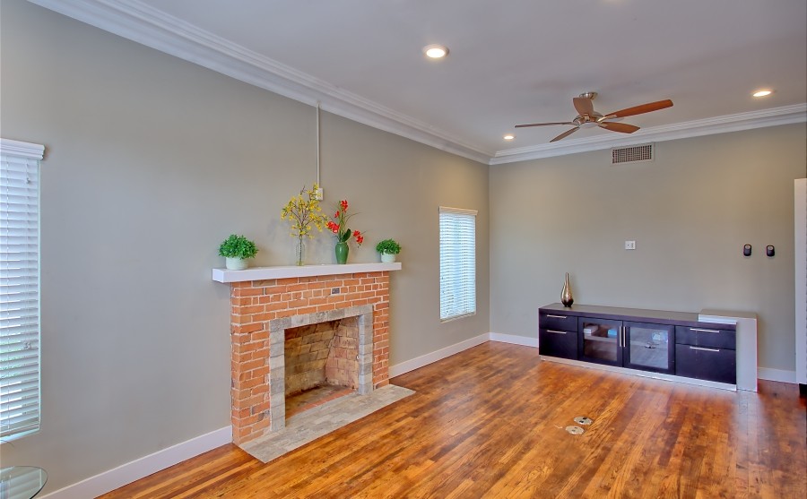 More Photos Of 131 W University Dr, Mesa Office Residential For Lease