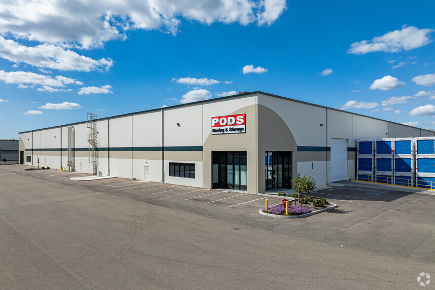 Primary Photo Of 9231 W Riggin Ave, Visalia Warehouse For Lease