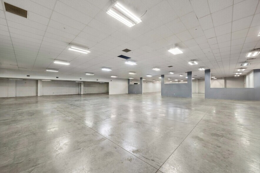 More Photos Of 4106 Outlook Blvd, Pueblo Freestanding For Sale