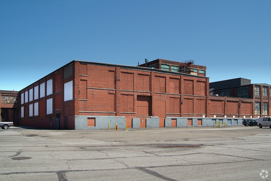 More Photos Of 540 S Main St, Akron Industrial For Sale