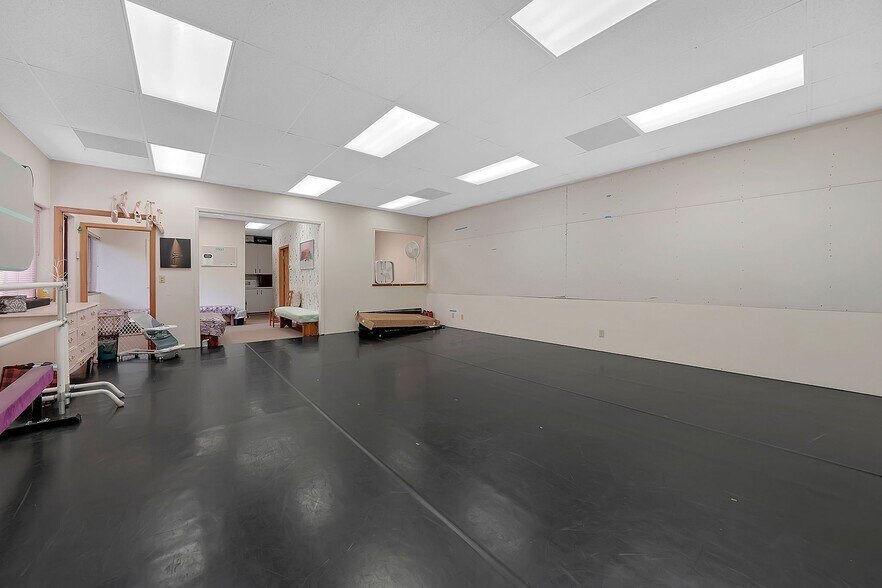 More Photos Of 19881 State Highway 88, Pine Grove Office Residential For Sale