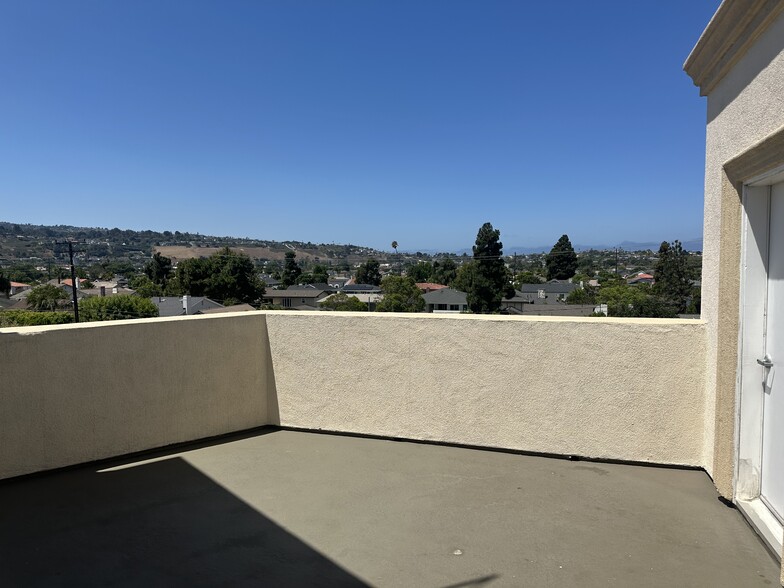 More Photos Of 23211-23215 Hawthorne Blvd, Torrance Unknown For Lease