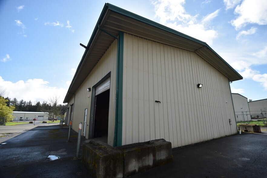 More Photos Of 545 Ronlee Ln NW, Olympia Industrial For Sale