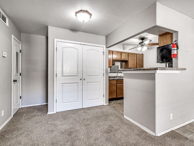 More Photos Of 2302 S 137th East Ave, Tulsa Apartments For Sale