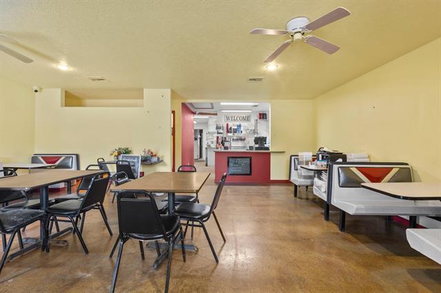 More Photos Of 34041 US-96 Hwy, Buna Freestanding For Sale