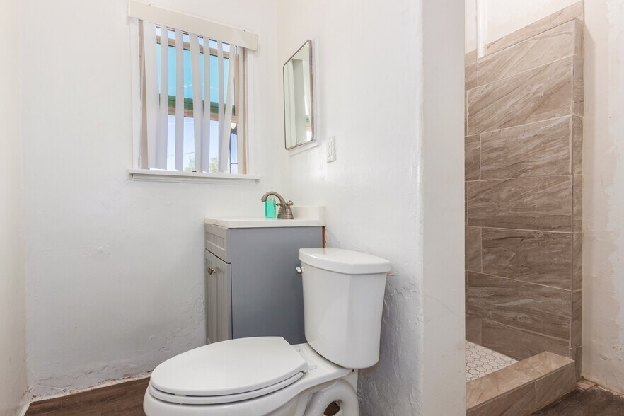 More Photos Of 2602 N Balboa Ave, Tucson Apartments For Sale