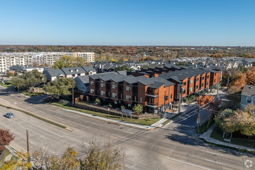 More Photos Of 7411 Coronado Ave, Dallas Apartments For Sale