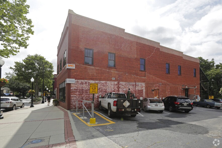 More Photos Of 655 S Main St, Greenville Loft Creative Space For Lease