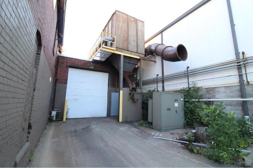 More Photos Of 80 Oliver St, Wisconsin Rapids Manufacturing For Lease