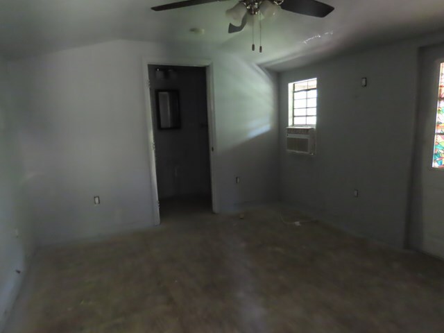 More Photos Of 521 Drury Ln, Punta Gorda Apartments For Sale