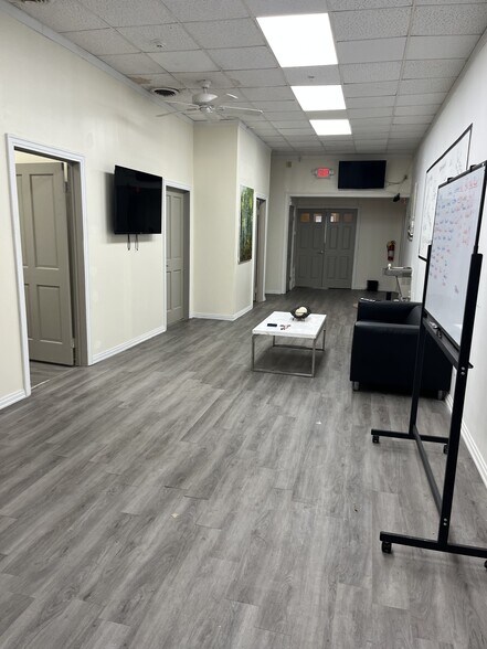 More Photos Of 6978 Main St, Lithonia Storefront Retail Office For Sale