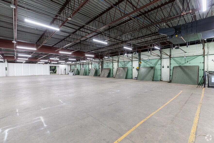 More Photos Of 53 Manning Rd, Enfield Warehouse For Lease